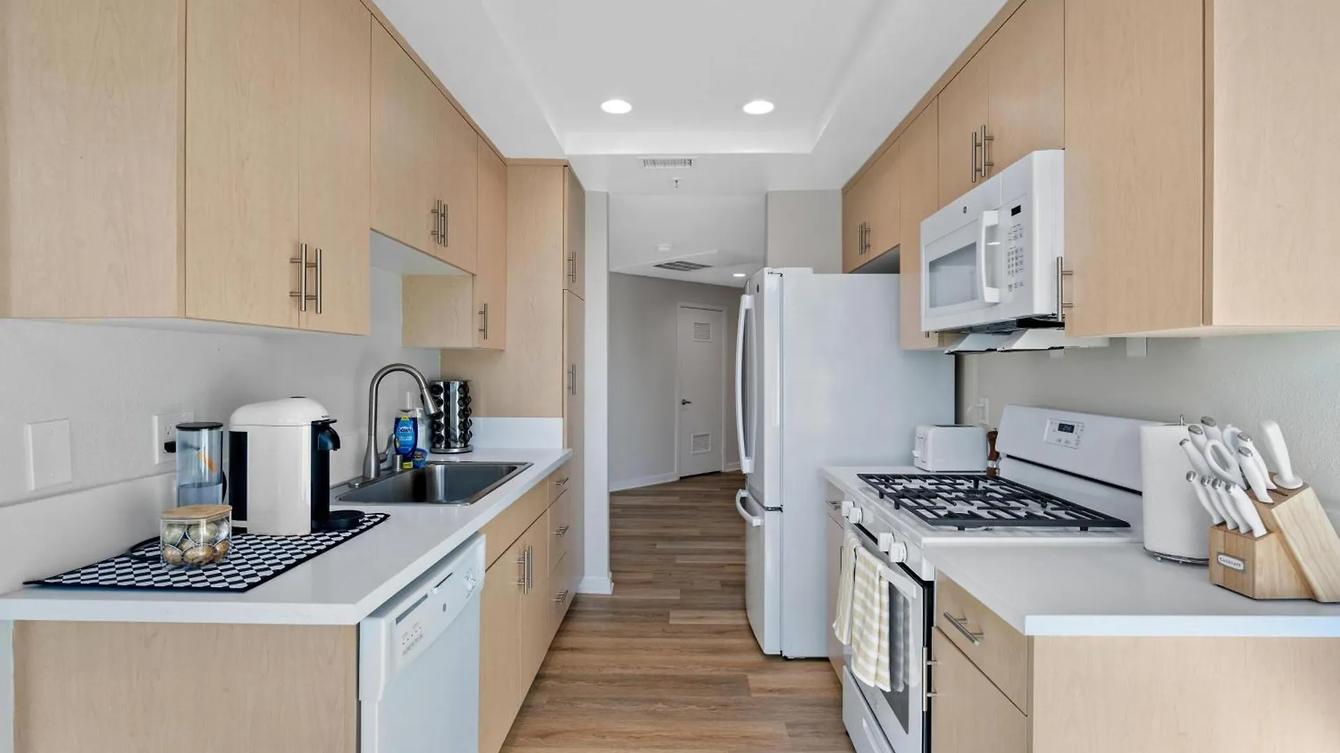 Apartment Coastal Bliss - Luxe 2Br Retreat In Mdr - Venice - Sm Los Angeles