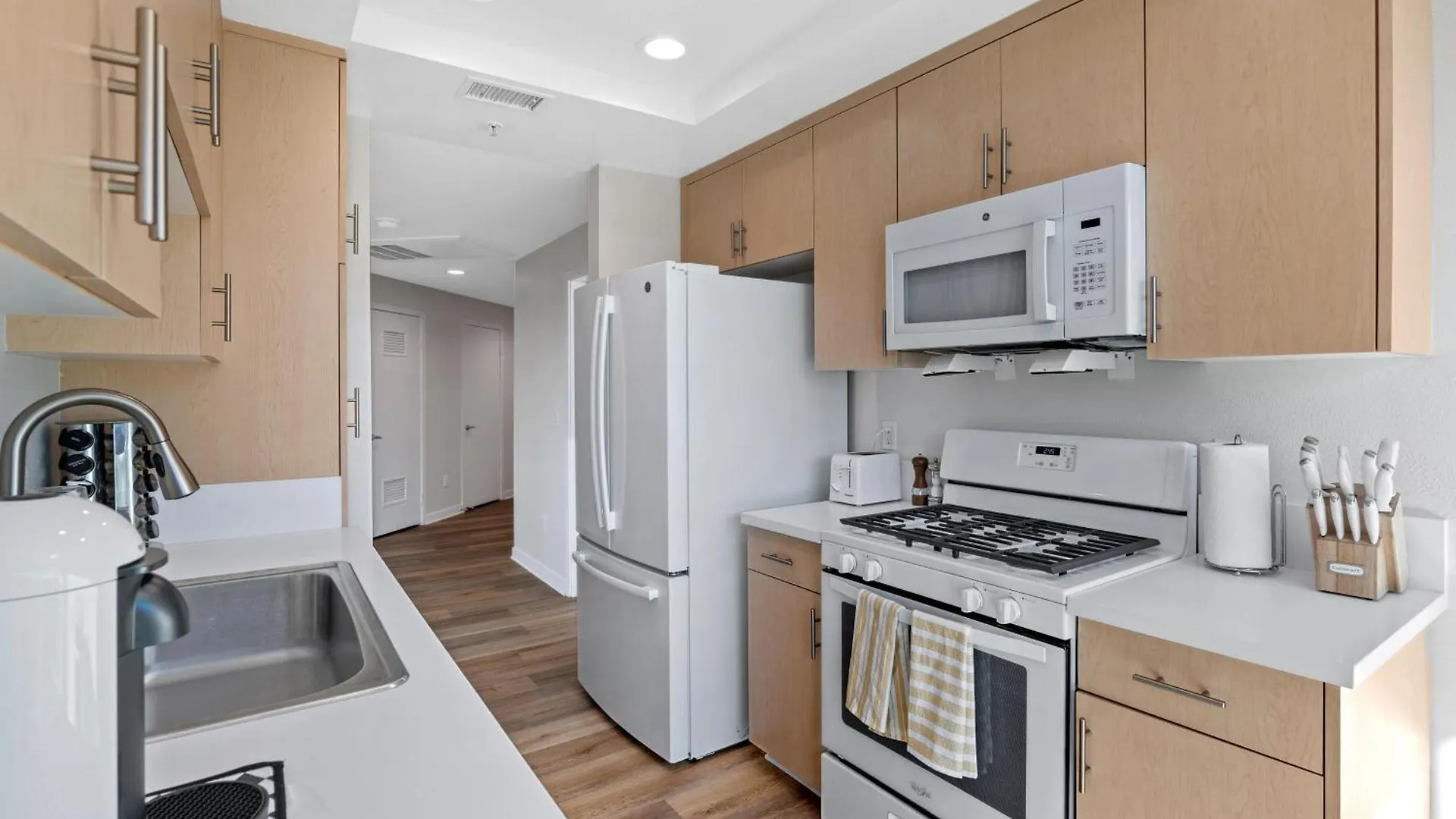 Apartment Coastal Bliss - Luxe 2Br Retreat In Mdr - Venice - Sm Los Angeles