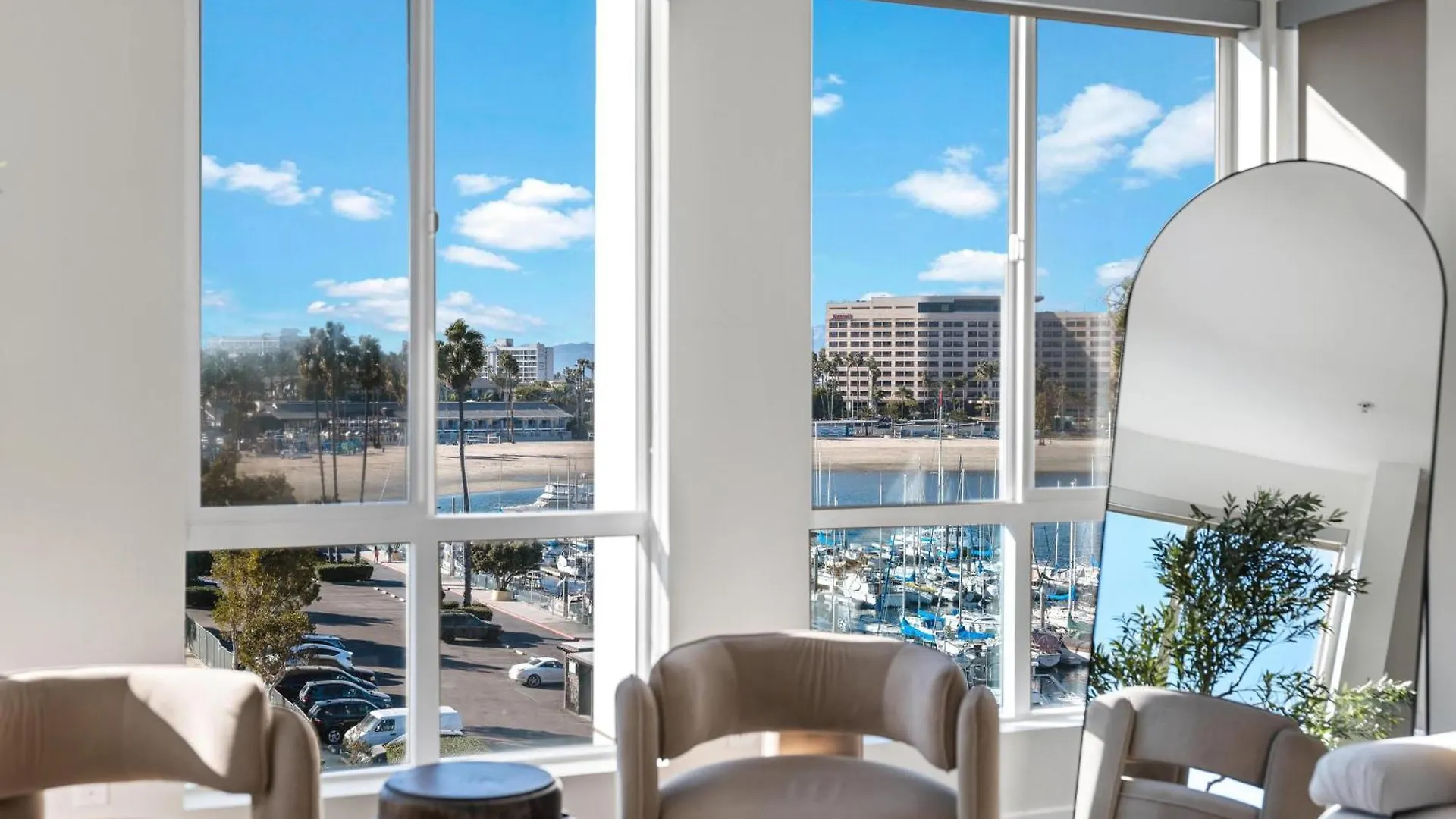 Apartment Coastal Bliss - Luxe 2Br Retreat In Mdr - Venice - Sm Los Angeles United States