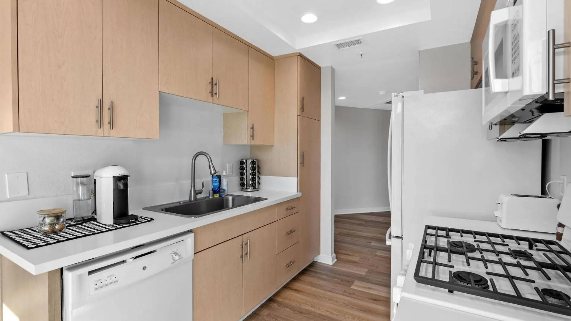 Coastal Bliss - Luxe 2Br Retreat In Mdr - Venice - Sm Los Angeles