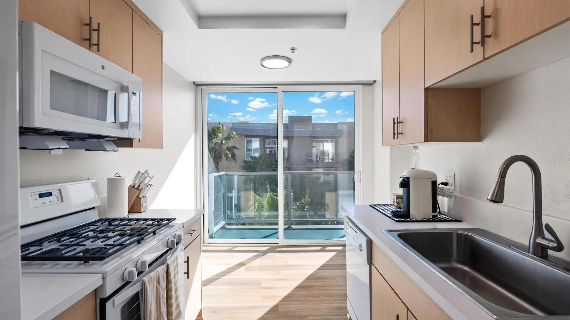 Apartment Coastal Bliss - Luxe 2Br Retreat In Mdr - Venice - Sm Los Angeles